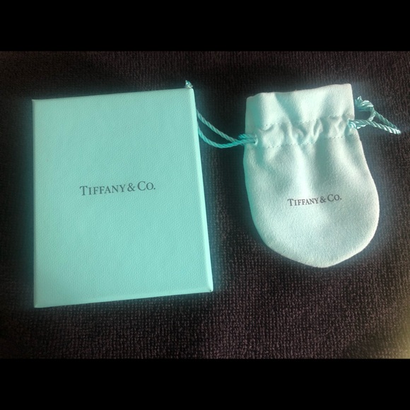 π Tiffany & Co open heart necklace π - Picture 5 of 5